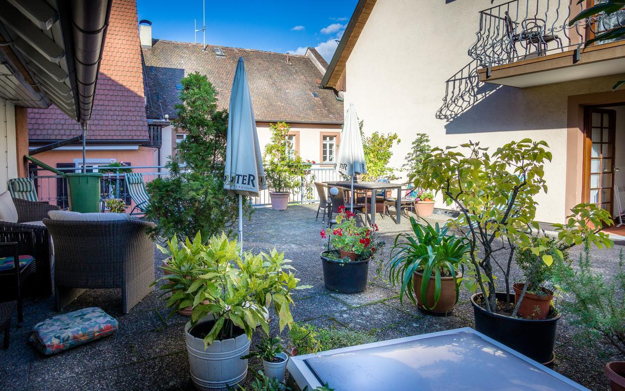 Gasthaus Zum Hirschen Штауфен-им-Брайсгау Экстерьер фото